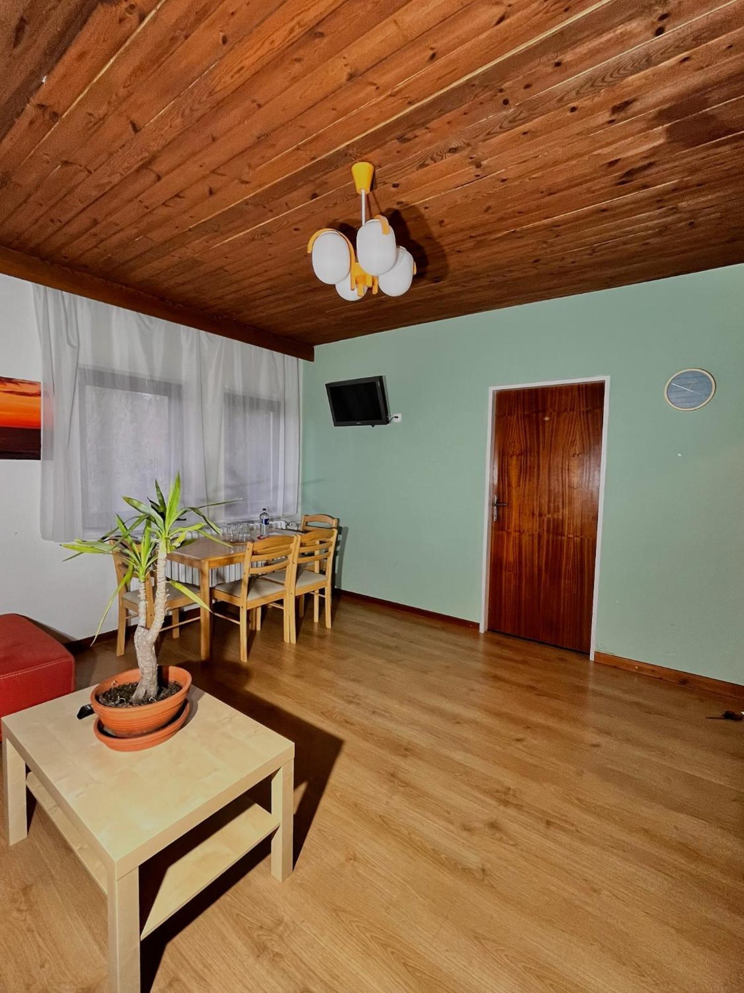 Vila Morava Hotel Liptovský Mikuláš Buitenkant foto